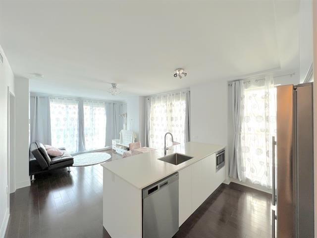2320 Rue Tupper