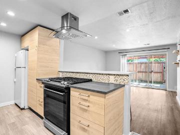 2320 W Turner Rd, Lodi, CA 95242 | MLS #226053