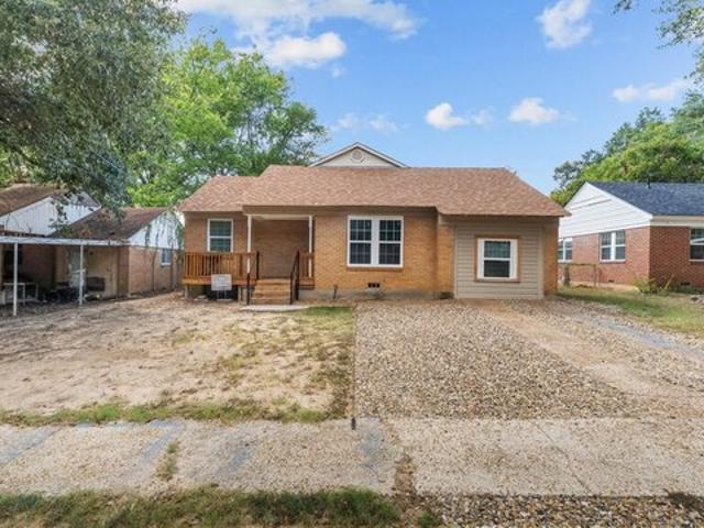 2321 N Akin St, Texarkana, TX 75501
