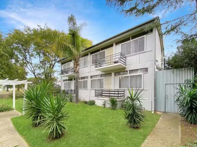 23/21 Oak Street, Moree Apartment for rent Listed by Marygold.