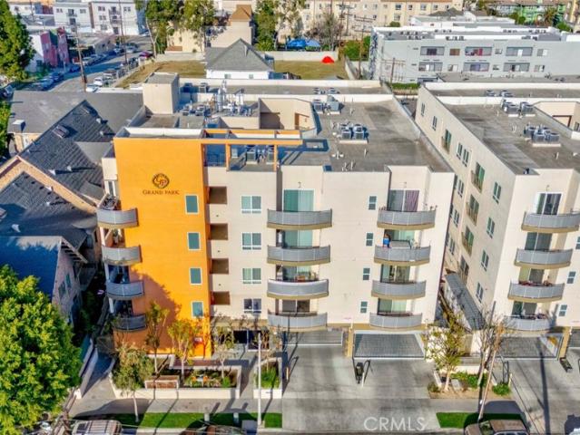2321 W 10th Street 402