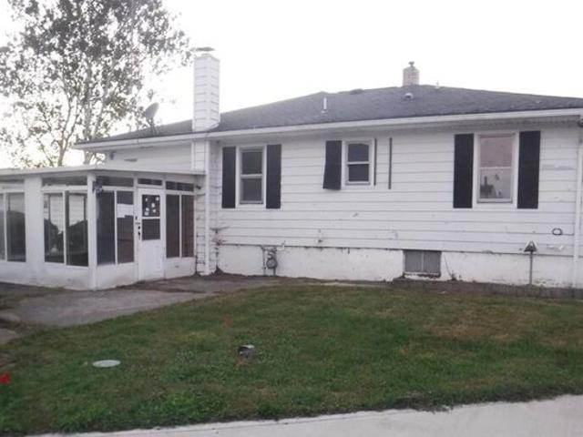 23238 Van Resort Dr, Mendon, MI 49072