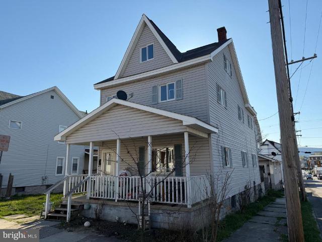 2323 W Chestnut Ave