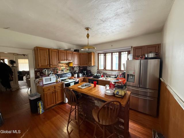 232 3rd Street