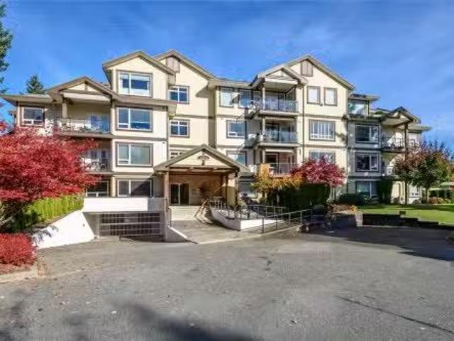 232 3666 Royal Vista Way, Courtenay, BC, V9N 9X8 Single Fami.