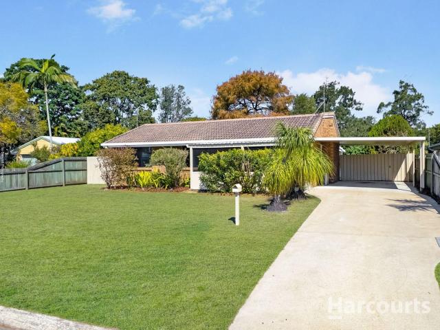 232 Dayman Street, TORQUAY, QLD 4655