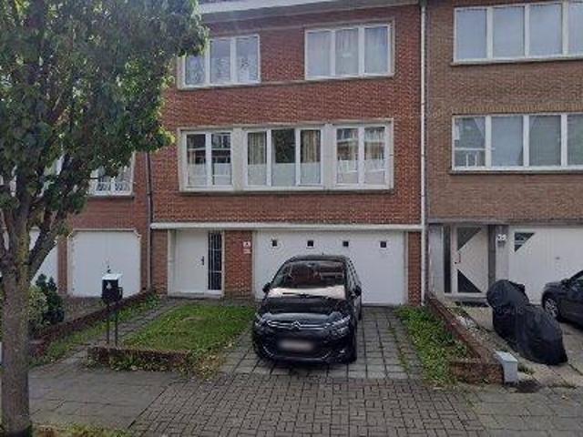 232 m2 apartment for rent in Brussels Sint Pieters Woluwe