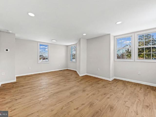 232 S 5Th Street