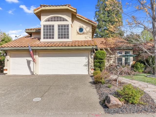 232 Silberhorn Dr, Folsom, CA 95630 | MLS #226027