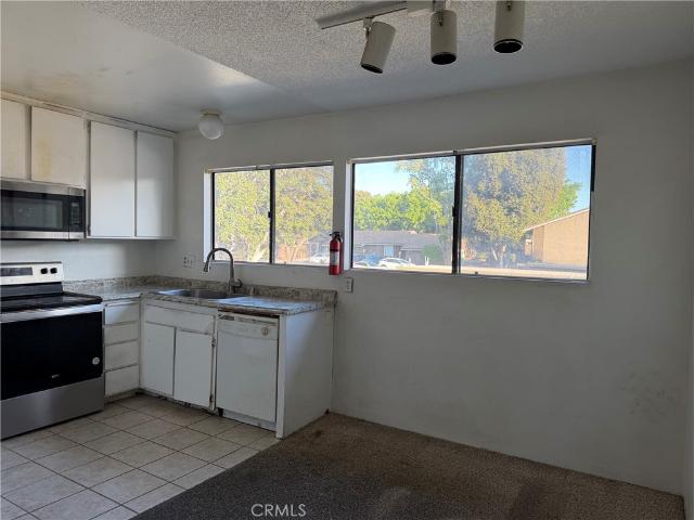 232 Springview