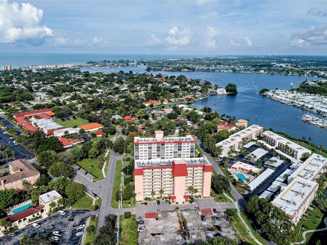 232 St Augustine Ave, Unit 404, Venice, FL 34285 | MLS #N6136