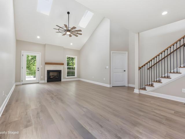 232 Sugartree Lane
