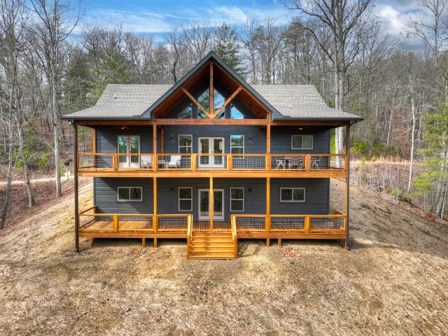 232 Red Tail Ln, Morganton, GA 30560 | MLS #10688