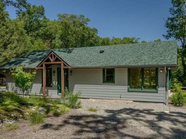 232 West Shore Drive, Hardyston, United States, NJ
