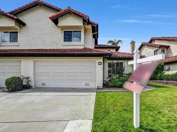 2334 Summerhill Dr