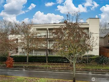 2334 Thorndyke Ave W, Unit 202, Seattle, WA 98199 | MLS #2457