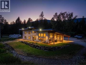 2335 Pass Creek Road, Castlegar, BC, V1N 4T4 house for sale | Listing ID 10383 | Royal LePage