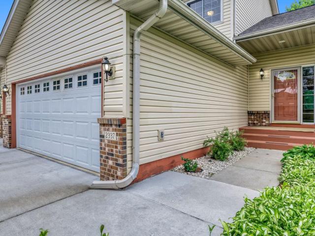 2337 Manuela Drive