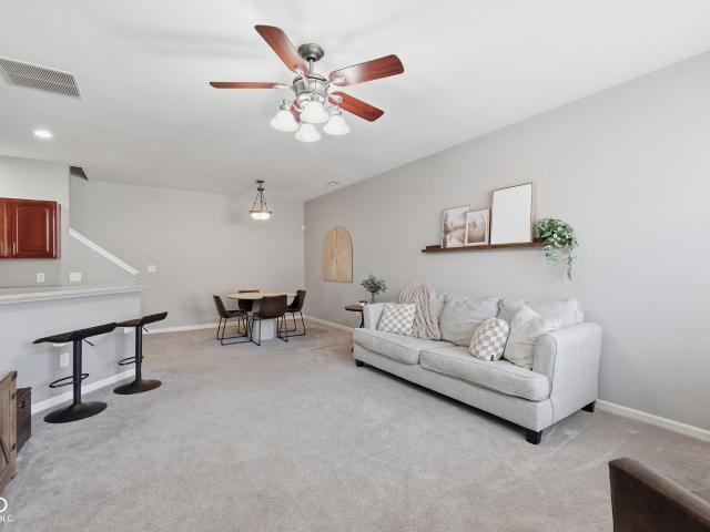 2337 Colfax Lane