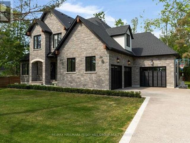 2338 Buchanan Street, Innisfil, ON, L9S 3W7 house for sale | Listing ID N13431 | Royal LePage