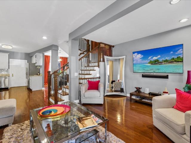 2339 E 72nd Street # 1