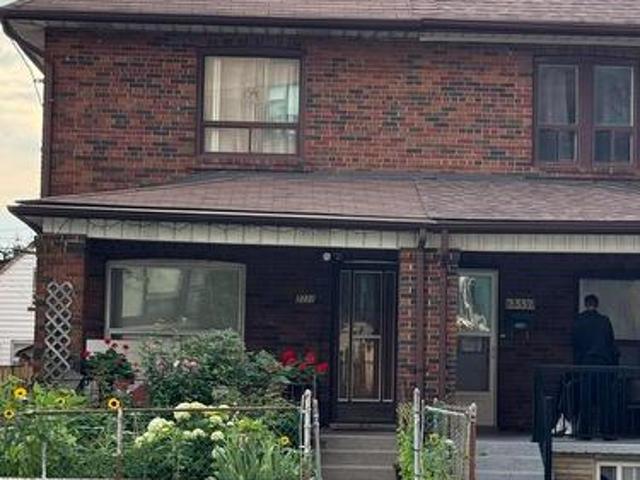 2330 Dufferin Street, Toronto, ON, M6E 3S4 house for sale | Listing ID W13625 | Royal LePage