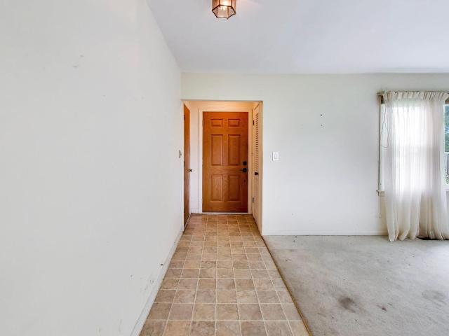 2331 Dundee Road