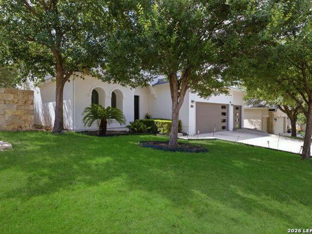 23326 Woodlawn Rdg