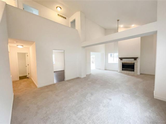 2332 Hyacinth Road