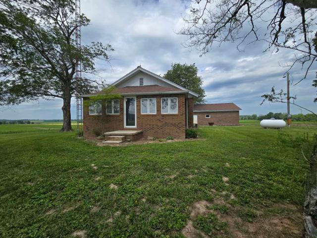 2333 County Road 800 E Road