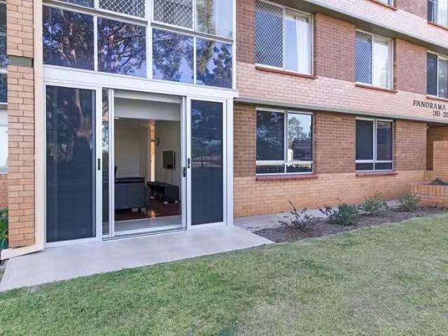2/33 35 Tourist Road, East Toowoomba, QLD 4350