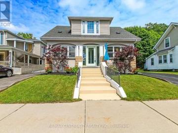 233 Colborne Street, Central Elgin Port Stanley, ON, N5L 1B9 house for sale | Listing ID X13482 | Royal LePage