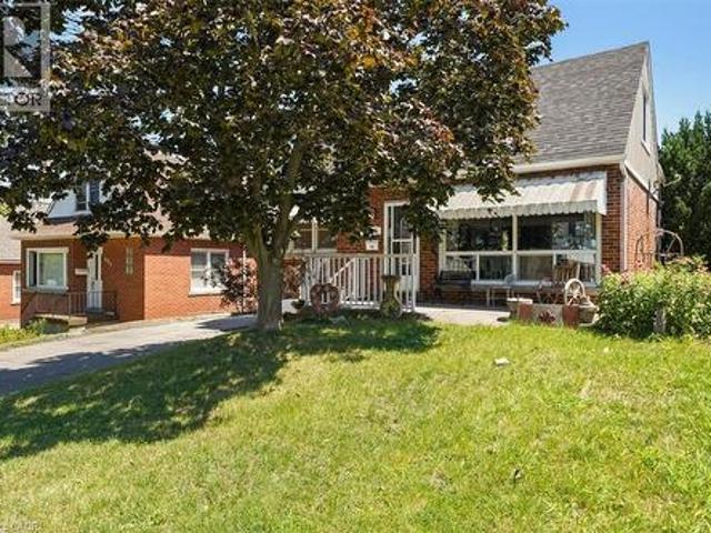 233 Auburn Avenue, Hamilton, ON, L8K 3B7 house for sale | Listing ID 40852 | Royal LePage