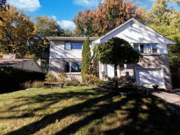 233 Av. Lakeview, Pointe Claire, QC, H9S 4C8 house for lease | Listing ID 9879 | Royal LePage