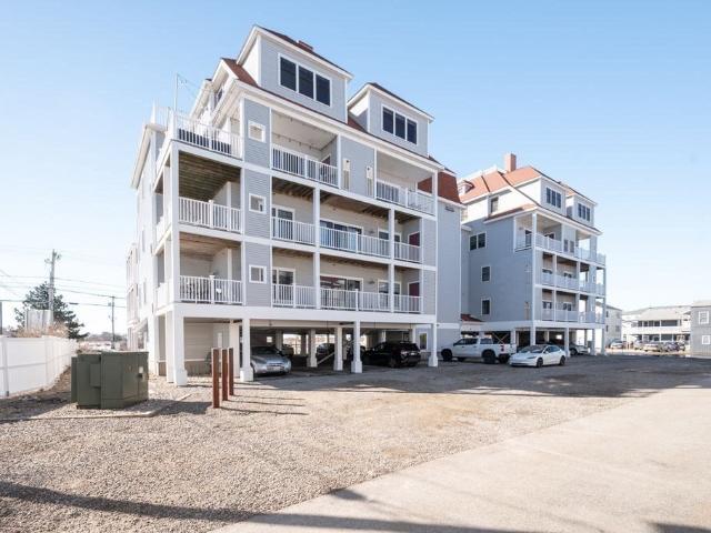 233 Beach Rd, Unit A1, Salisbury, MA 01952 | MLS #73529