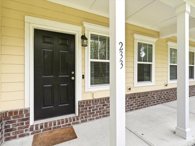 233 Bennett Lane