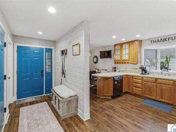 233 Gilbert Ave SW