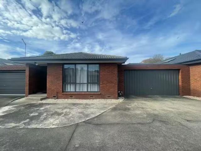 2/33 Dawson Street, ROSEDALE, VIC 3847 House for Rent