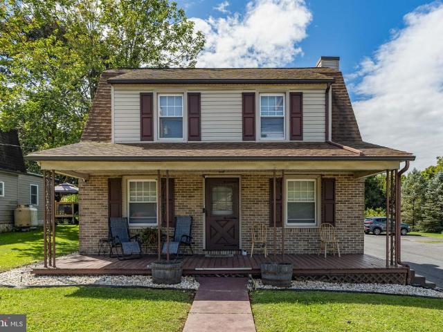 233 E Fulton Street