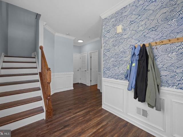 233 Keenan Way