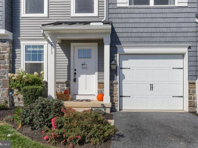 233 Highland Court