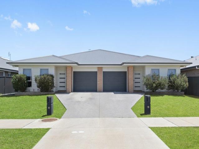 2/33 Matchless Ave
