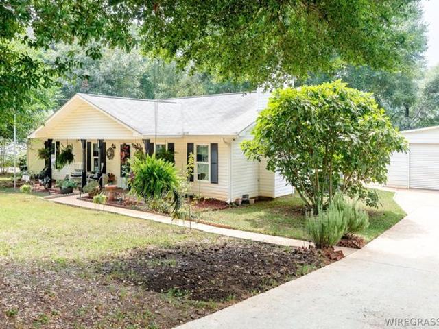233 Malibu Rd, Chancellor, AL 36316