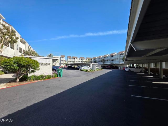 233 S Ventura Road S 123