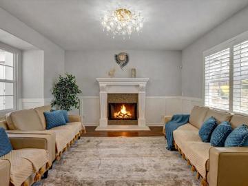233 Snowdrop Court