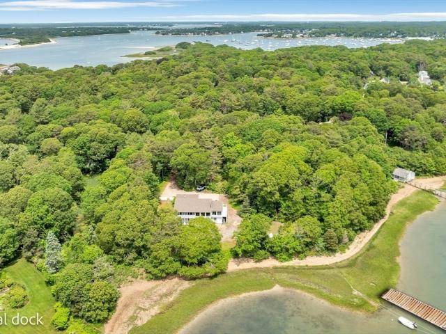 233 Scraggy Neck Rd