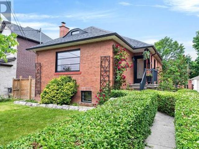233 Rosemount Avenue, Toronto, ON, M9N 3C5 house for sale | Listing ID W13493 | Royal LePage
