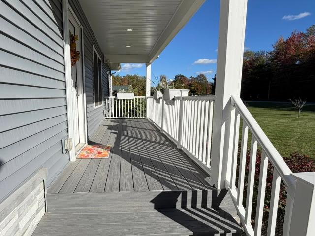 233 Red Oak Drive
