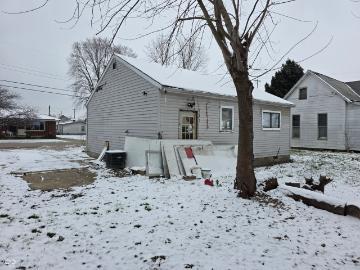 233 W Main Street