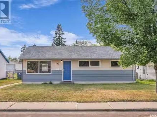 233 U Avenue N, Saskatoon, SK, S7L 3C4 house for sale Listi.